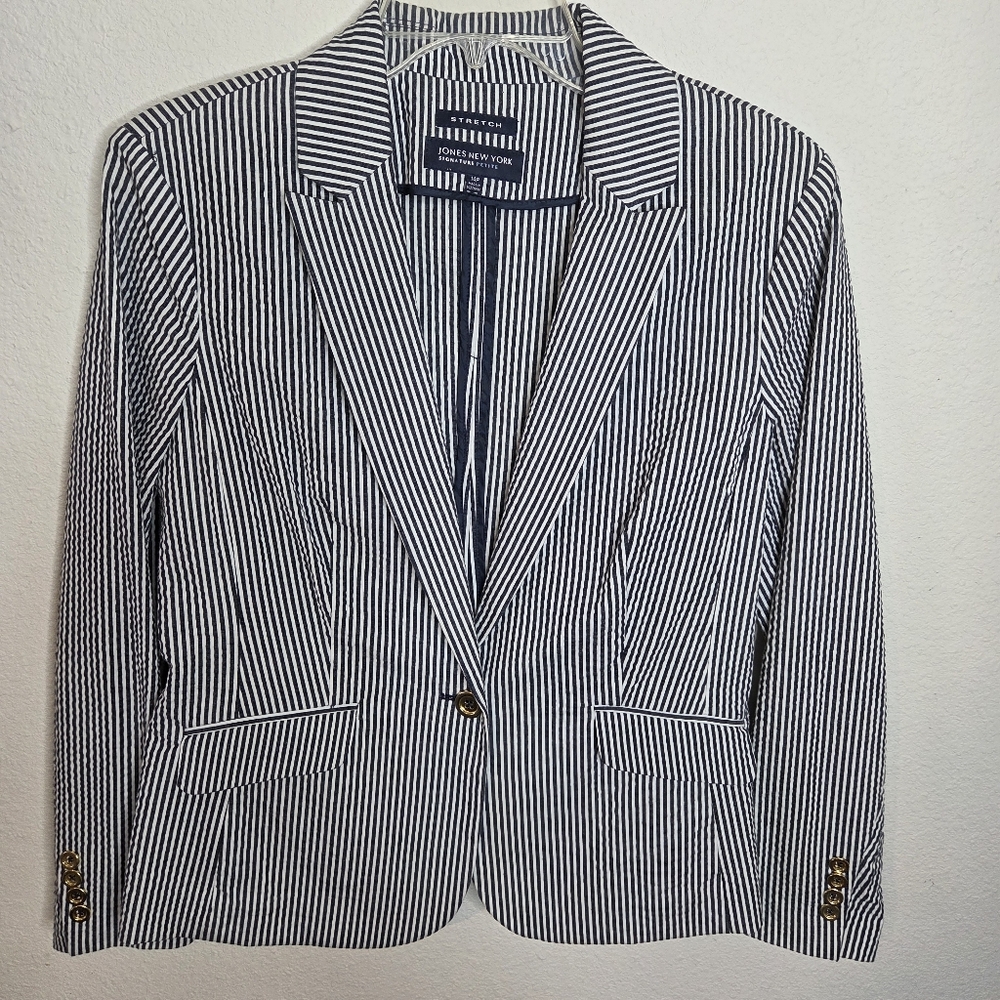 Jones New York Black and White Striped Blazer
